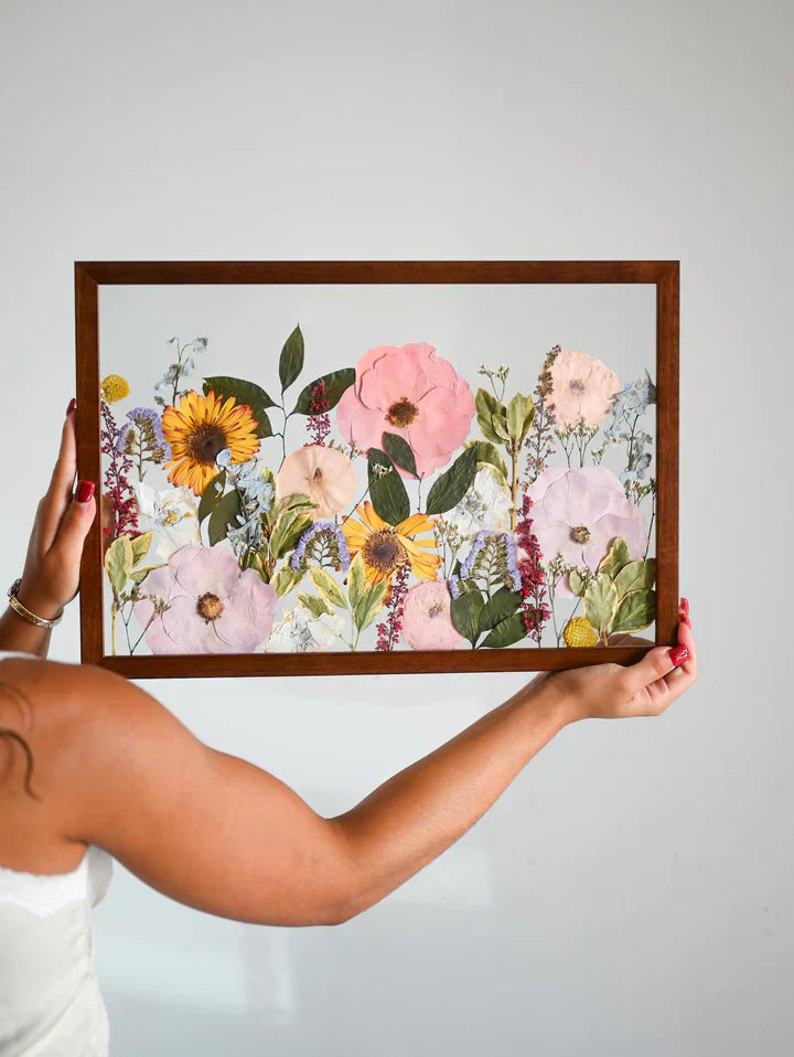 The Best Wedding Flowers for Long-Lasting Preservation